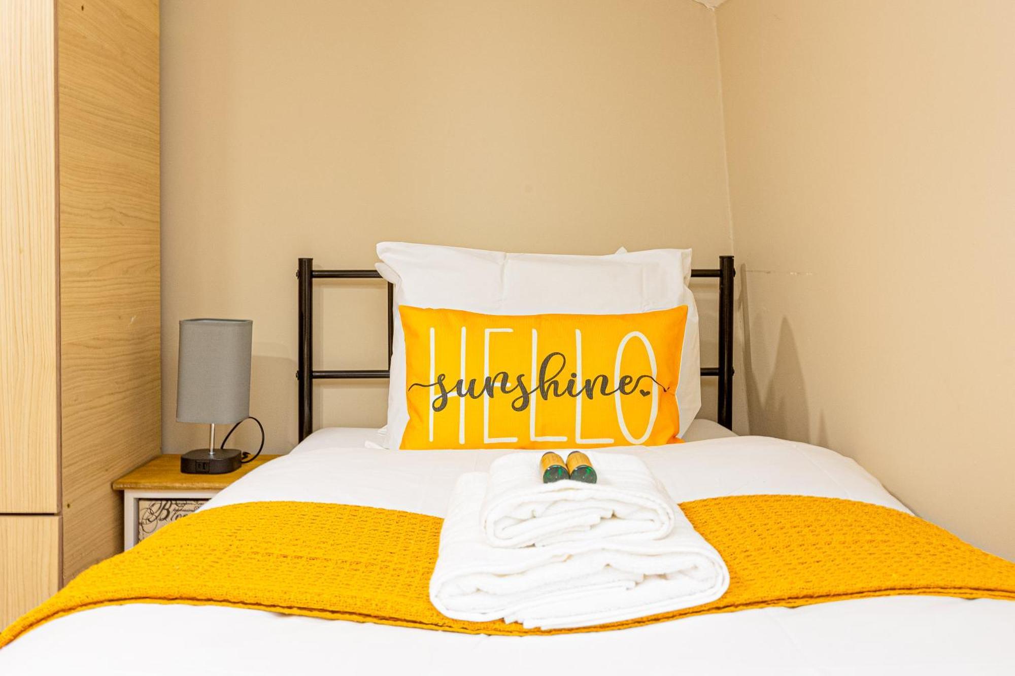 Charming Two Bedroom In Camden Appartamento Londra
