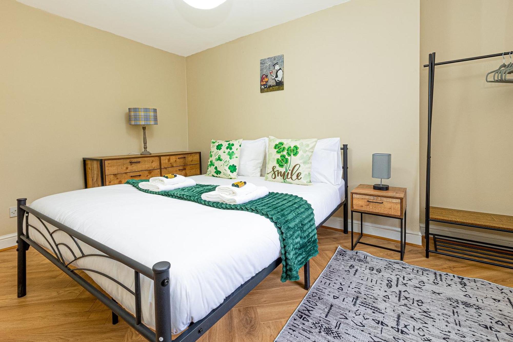 Charming Two Bedroom In Camden